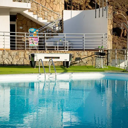 Apartahotel Halley 2*