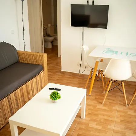 Apartahotel Halley 2*