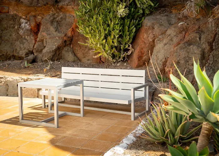 Halley Aparthotel 2*